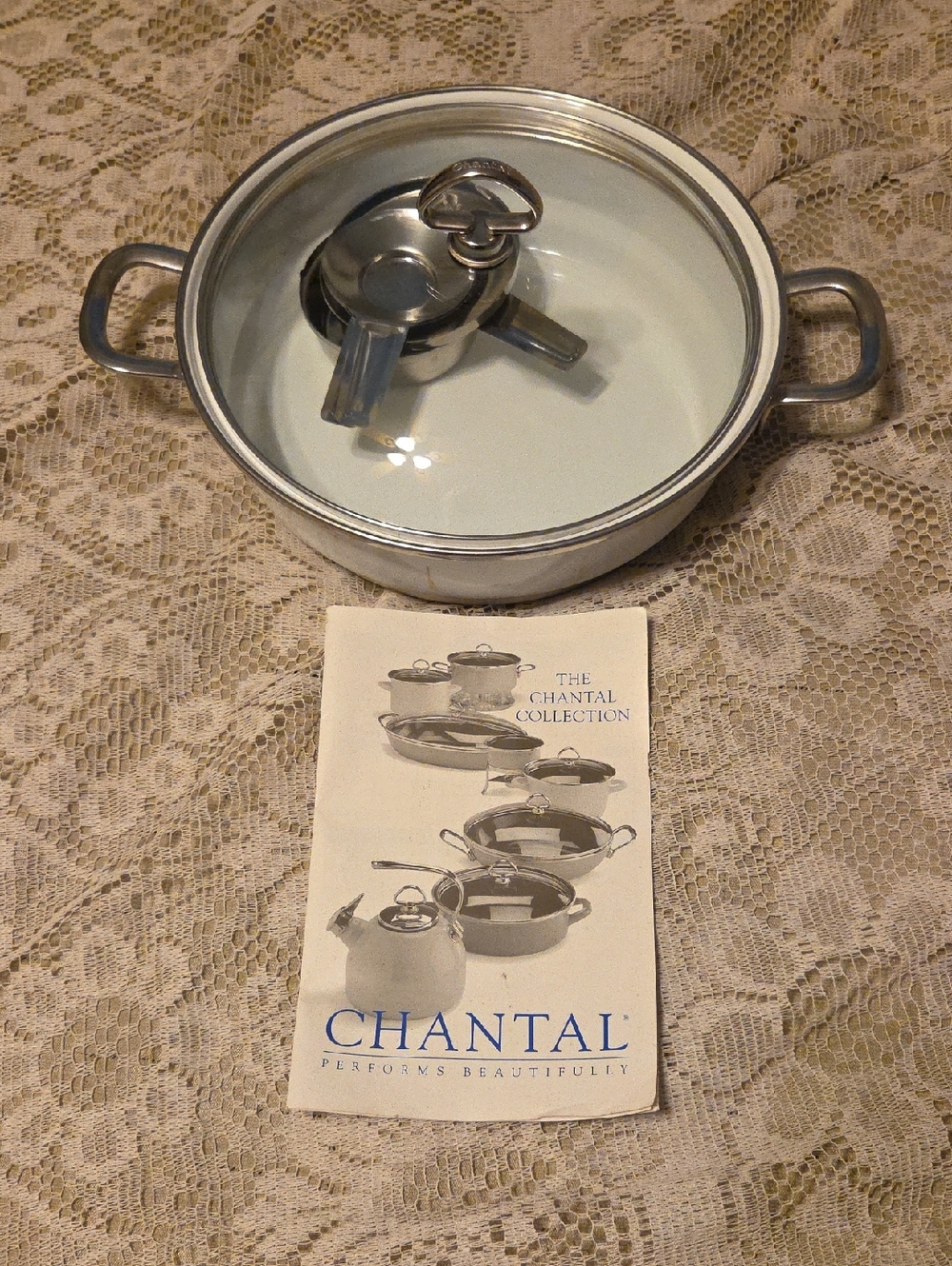 Chantal Saute and Serve Pan